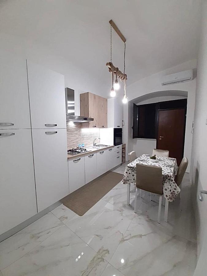 Capuozzo Home เนเปิลส์ ภายนอก รูปภาพ