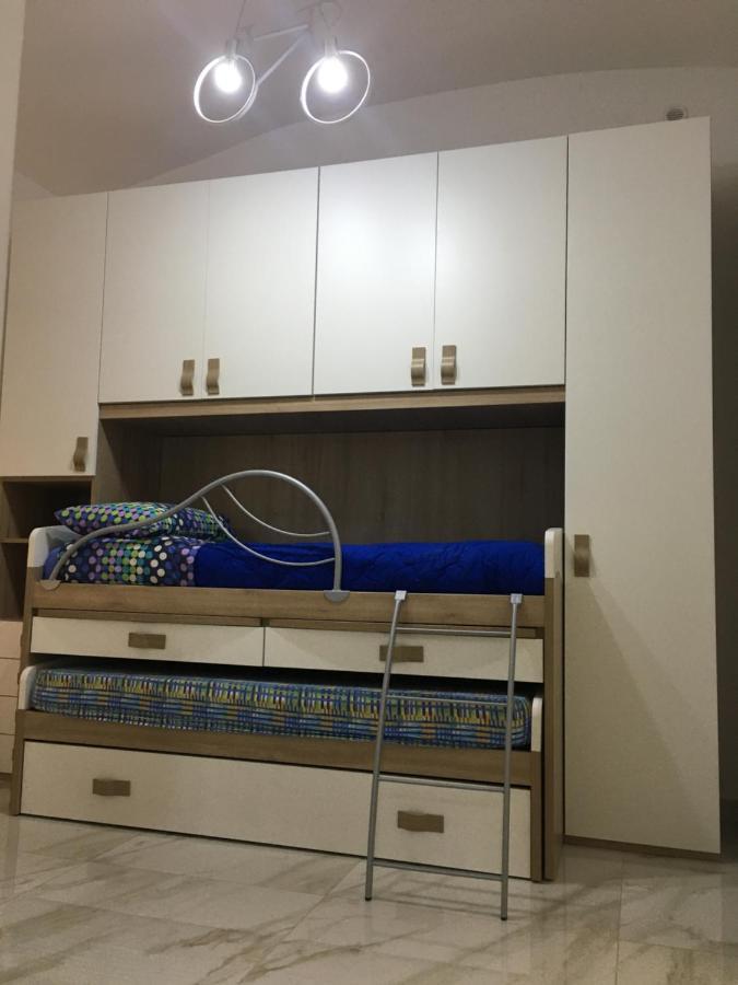 Capuozzo Home เนเปิลส์ ภายนอก รูปภาพ